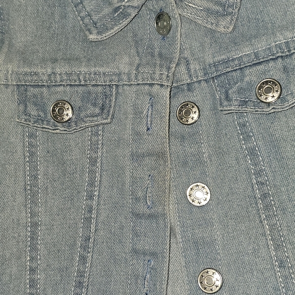 Classic Blue Kids Denim Vest Sleeveless Design - Picture 2 of 4